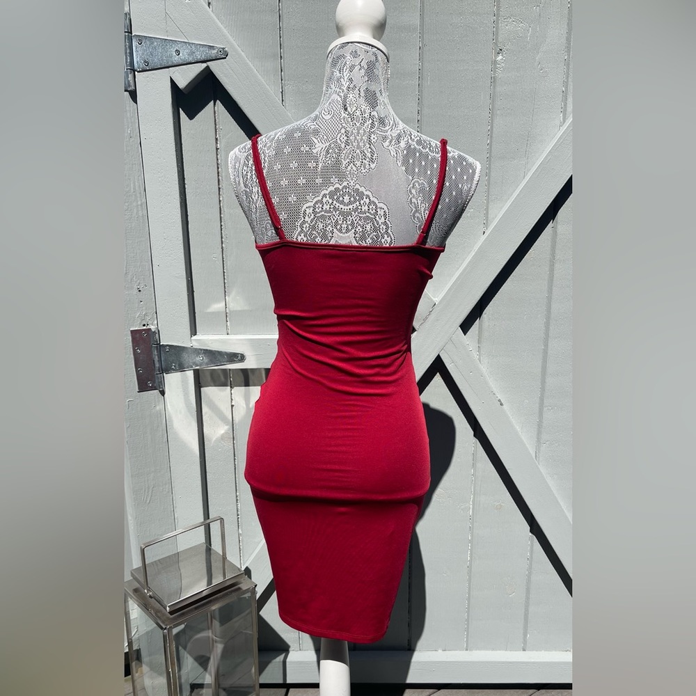 Red Ruched Bodycon Party Dress - Picture 5 of 5